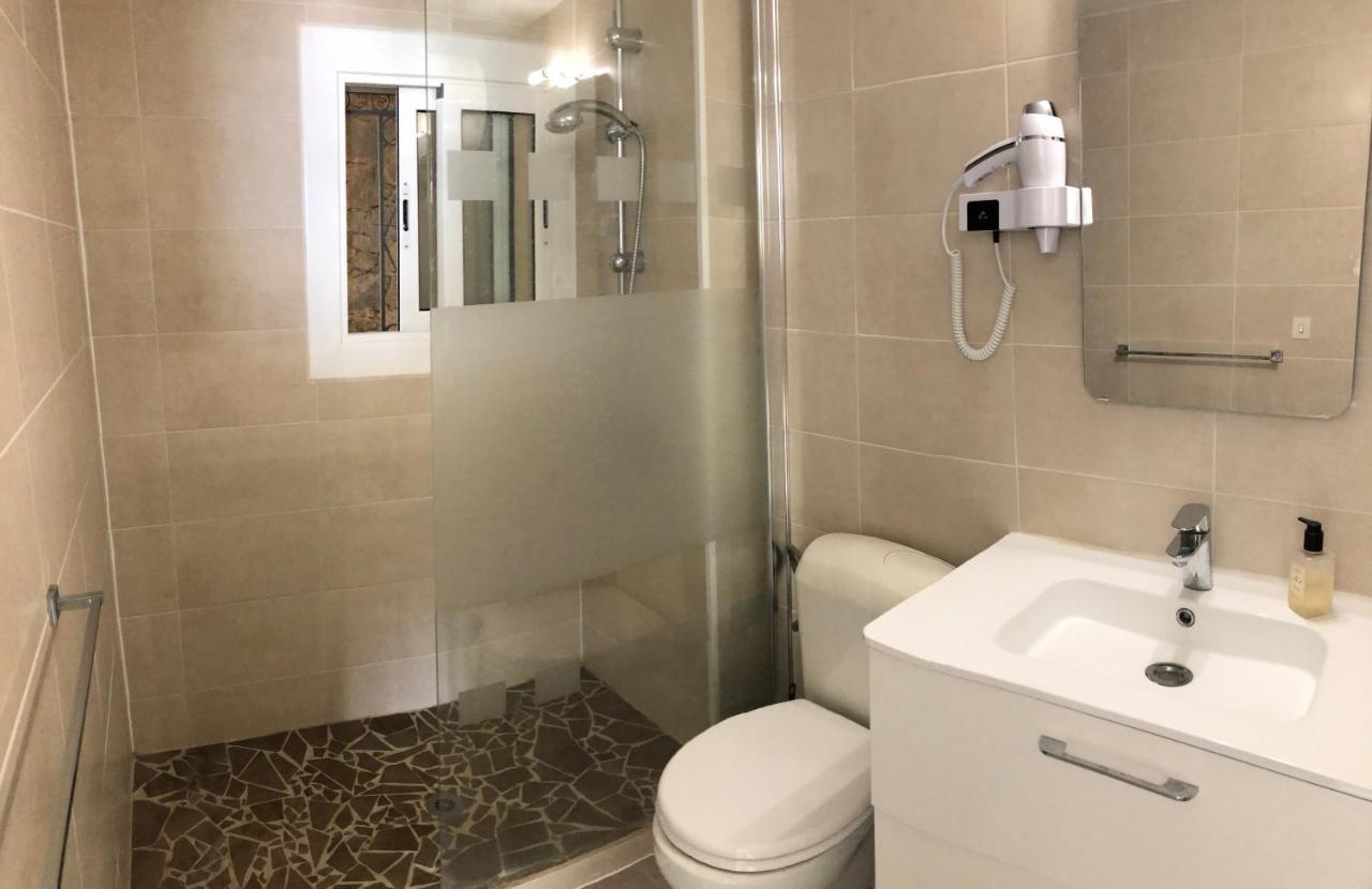 Magnifique Appartement En Front De Mer, Caneylles Roses Zewnętrze zdjęcie