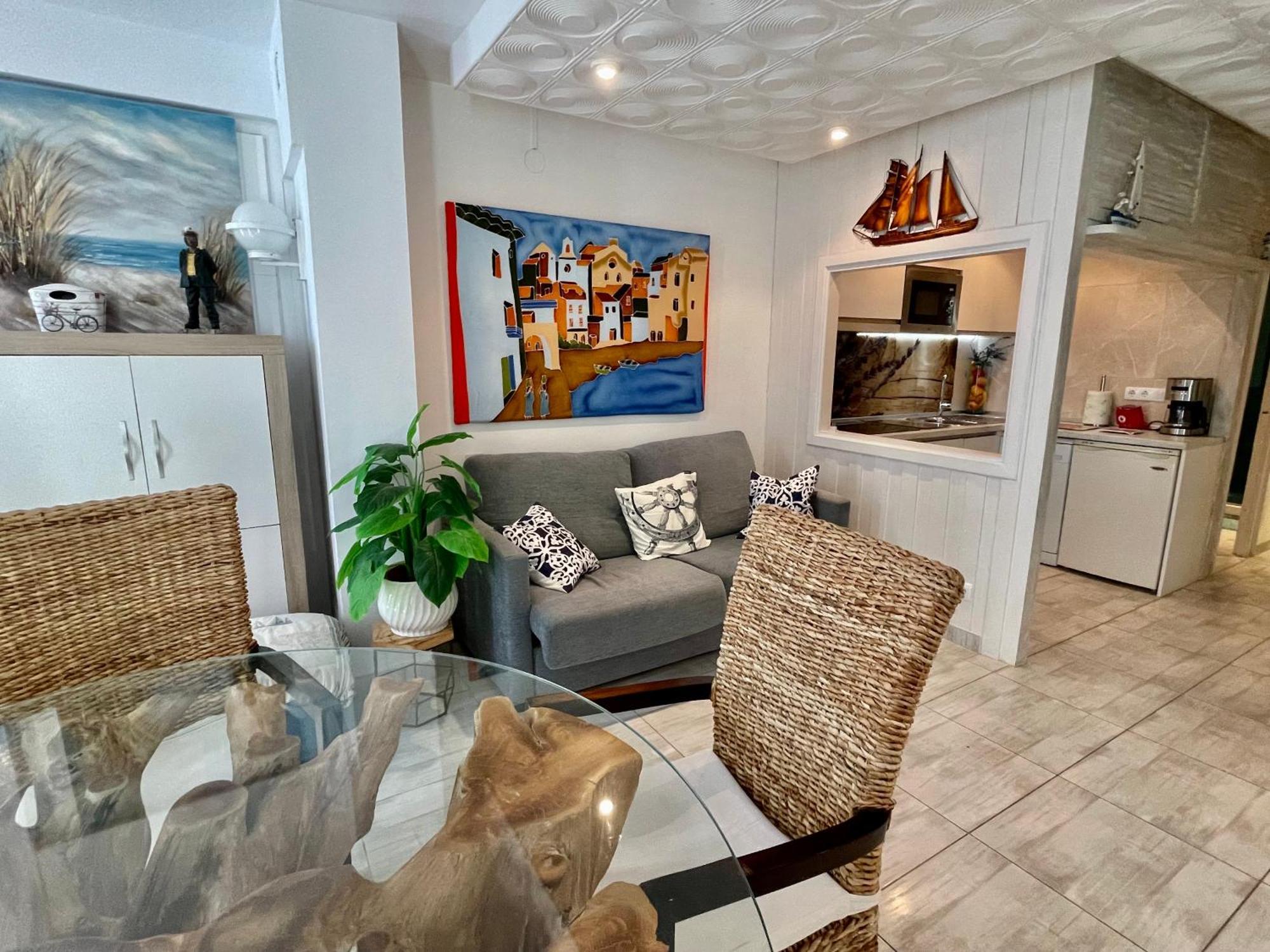 Magnifique Appartement En Front De Mer, Caneylles Roses Zewnętrze zdjęcie